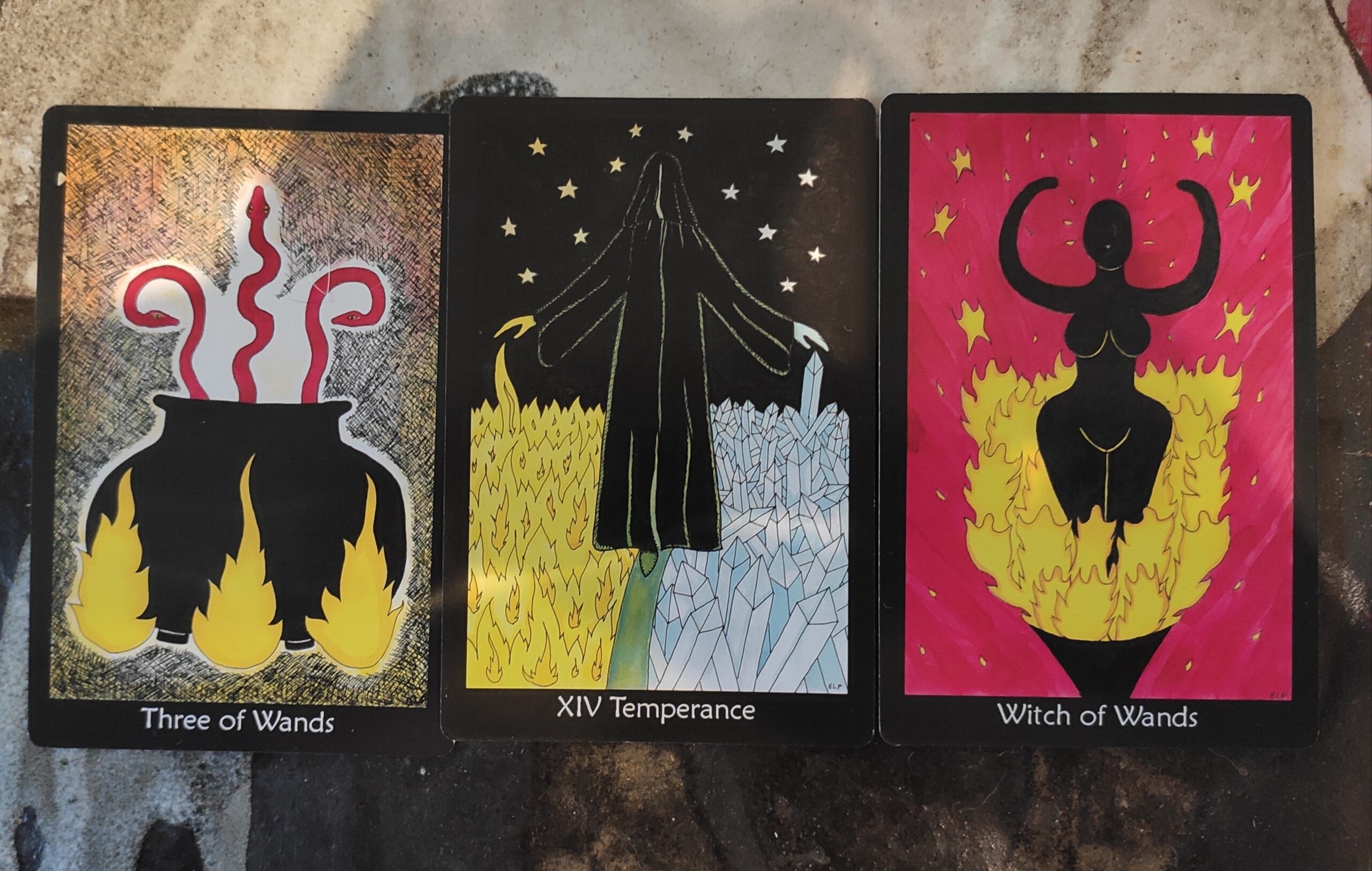 A reading with the tarot of the Crone